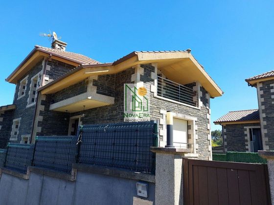 Foto 1 de Casa en venda a Ponte Caldelas de 3 habitacions amb terrassa i piscina