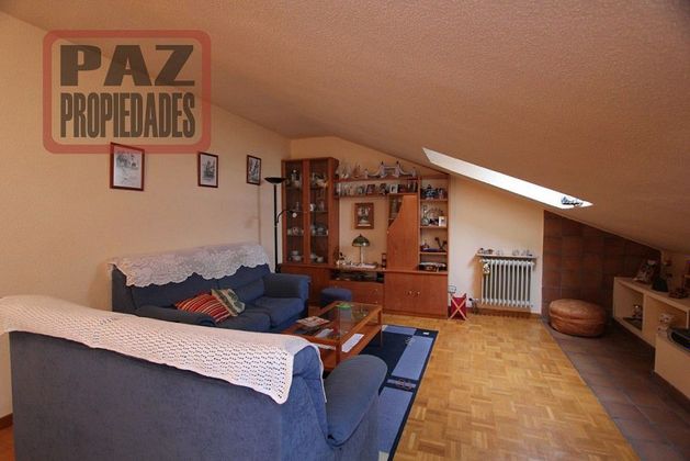 Foto 2 de Pis en venda a calle Doctor Jesús Galán de 3 habitacions amb terrassa i garatge