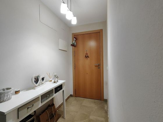 Foto 2 de Piso en venta en Riba-roja de Túria de 3 habitaciones con balcón y aire acondicionado