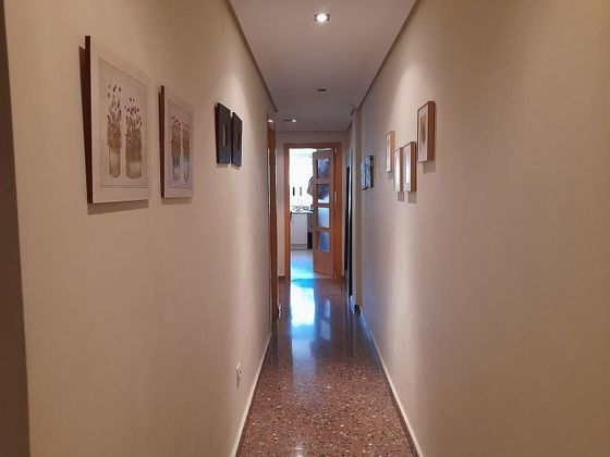 Foto 2 de Piso en venta en Riba-roja de Túria de 3 habitaciones con garaje y aire acondicionado