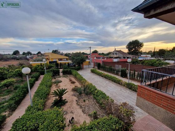 Foto 2 de Casa rural en venda a Náquera de 4 habitacions amb terrassa i piscina