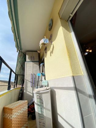 Foto 2 de Venta de piso en Virgen del Remedio de 2 habitaciones con balcón