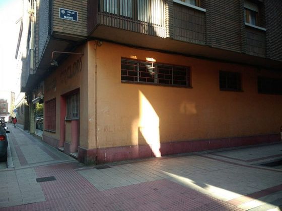 Foto 2 de Local en alquiler en La Victoria - El Cabildo de 160 m²