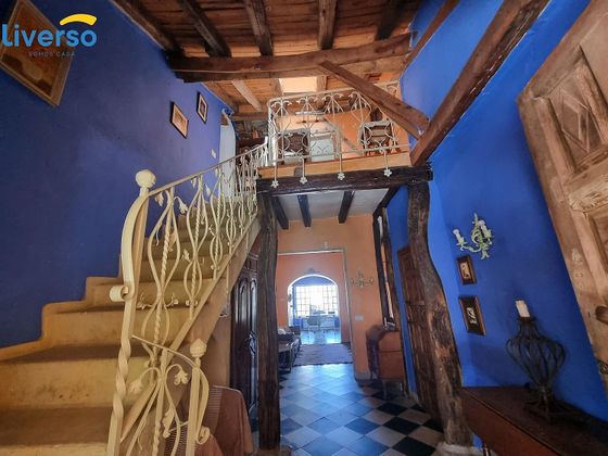 Foto 1 de Casa rural en venda a Viana de Cega de 6 habitacions amb jardí