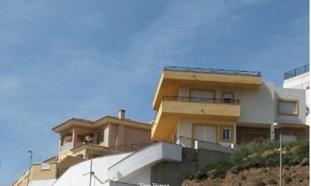 Foto 1 de Chalet en venta en La Envía de 5 habitaciones con terraza y piscina