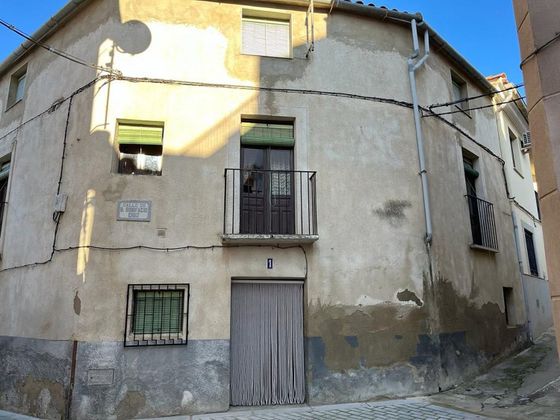 Foto 1 de Casa en venda a calle Bonifacio Cruz de 3 habitacions amb balcó
