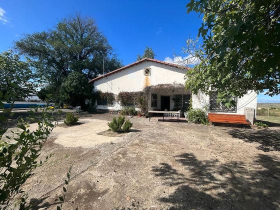 Foto 1 de Casa en venda a calle Cr Torrejoncillo a Holguera Encinejo de 5 habitacions amb piscina i jardí