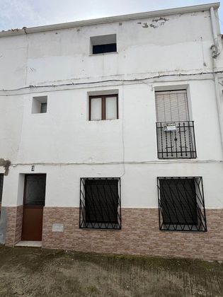 Foto 1 de Casa en venda a calle Del Reloj de 4 habitacions i 189 m²