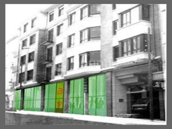 Foto 1 de Local en venda a calle Bermúdez de Castro de 227 m²