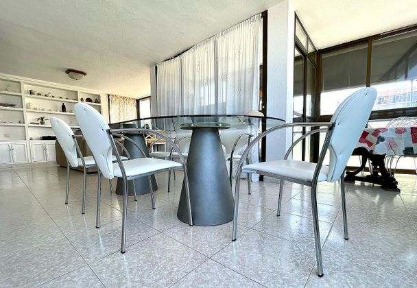 Foto 2 de Piso en alquiler en Cabo de las Huertas de 2 habitaciones con terraza y piscina