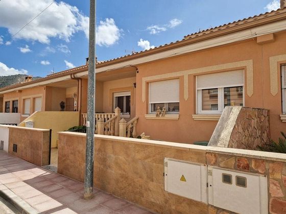 Foto 2 de Casa en venda a Algueña de 4 habitacions amb garatge i aire acondicionat