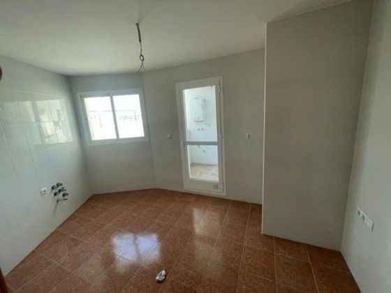Foto 1 de Pis en venda a Arahal de 2 habitacions i 80 m²