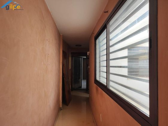 Foto 1 de Venta de piso en Centro - Alcalá de Guadaira de 2 habitaciones con ascensor