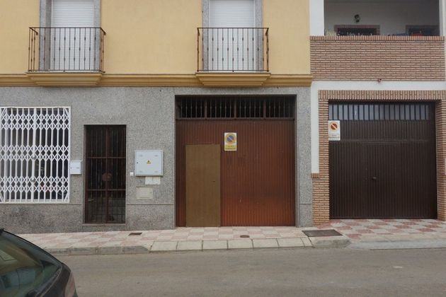 Foto 1 de Venta de local en Herrera con garaje