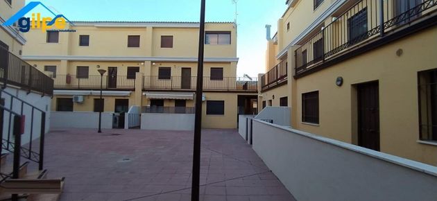 Foto 2 de Pis en venda a Mairena del Alcor de 3 habitacions amb terrassa