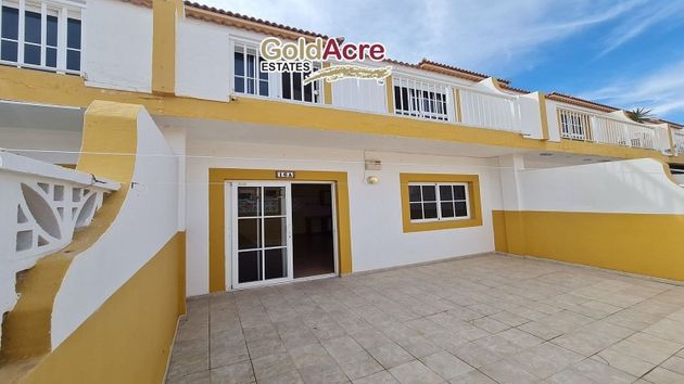 Foto 2 de Casa en venda a Caleta de Fuste de 2 habitacions amb terrassa i piscina