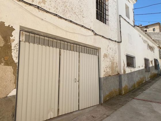 Foto 1 de Casa adosada en venta en Vélez-Blanco de 5 habitaciones con balcón