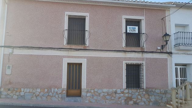 Foto 2 de Casa adossada en venda a Vélez-Blanco de 3 habitacions amb terrassa i calefacció