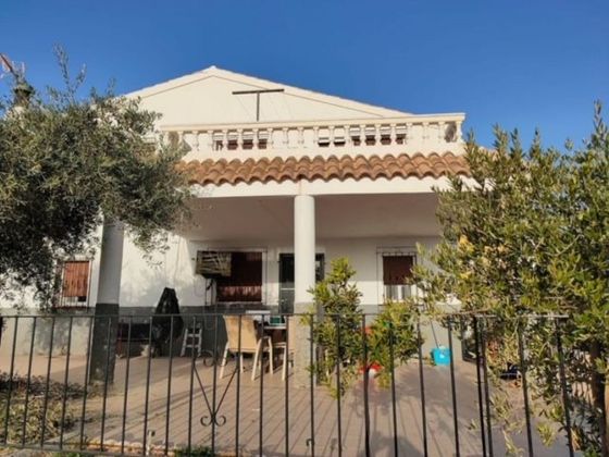Foto 2 de Chalet en venta en Vélez-Rubio de 3 habitaciones con terraza y piscina
