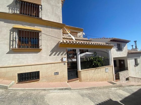 Foto 2 de Casa en venta en Vélez-Blanco de 3 habitaciones con terraza y piscina
