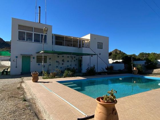 Foto 1 de Casa en venta en Sorbas de 6 habitaciones con terraza y piscina