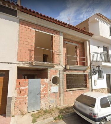 Foto 1 de Casa adossada en venda a Vélez-Blanco de 4 habitacions amb terrassa