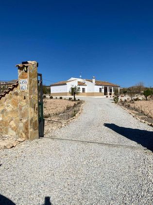Foto 1 de Xalet en venda a Vélez-Blanco de 3 habitacions amb terrassa i piscina