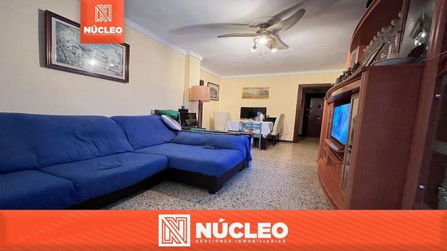 Foto 1 de Piso en venta en La Paz de 3 habitaciones con terraza y ascensor
