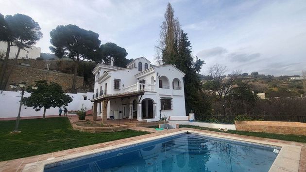 Foto 1 de Chalet en alquiler en Casarabonela de 9 habitaciones con terraza y piscina