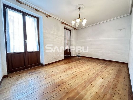 Foto 1 de Pis en venda a Eskoriatza de 3 habitacions i 76 m²