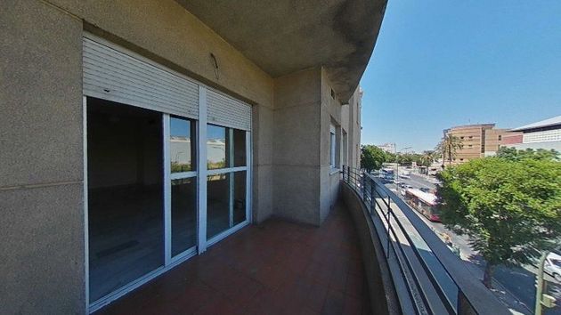 Foto 1 de Venta de piso en avenida De Andalucía de 2 habitaciones con terraza y balcón