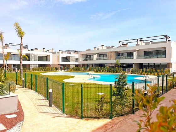Foto 1 de Pis en venda a calle Res Madraselva de 2 habitacions amb terrassa i piscina