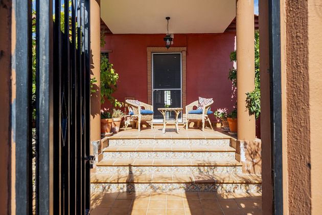 Foto 2 de Xalet en venda a calle San Mauricio de 4 habitacions amb terrassa i piscina