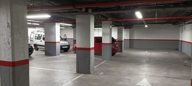 Foto 2 de Garaje en alquiler en avenida De la Ciudad de Barcelona de 10 m²