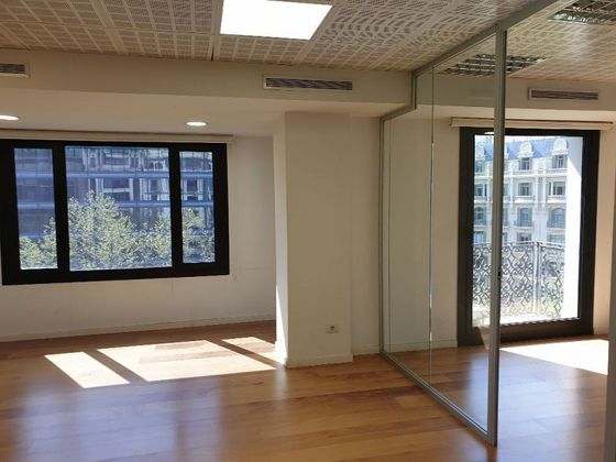 Foto 2 de Alquiler de oficina en Vila de Gràcia con ascensor