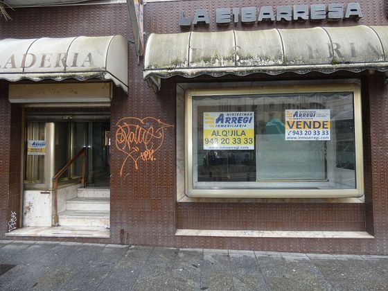 Foto 2 de Local en venda a Eibar de 51 m²