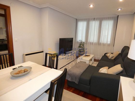 Foto 2 de Pis en venda a Eibar de 3 habitacions i 99 m²