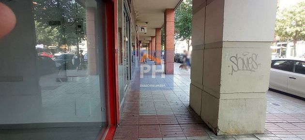 Foto 1 de Local en alquiler en calle De Extremadura con aire acondicionado
