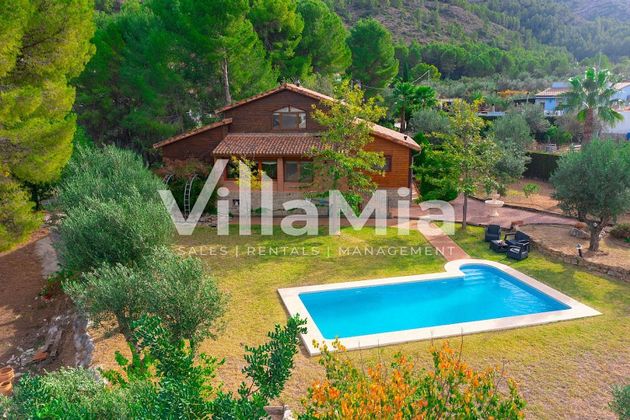 Foto 1 de Casa rural en venda a Gata de Gorgos de 4 habitacions amb terrassa i piscina