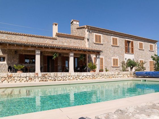 Foto 1 de Venta de casa rural en Algaida de 5 habitaciones con terraza y piscina