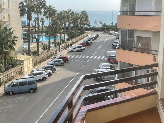 Foto 1 de Piso en venta en Centre - Pineda de Mar de 2 habitaciones con terraza y balcón