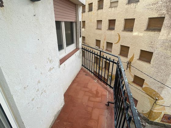 Foto 2 de Piso en venta en Poblenou de 3 habitaciones con balcón