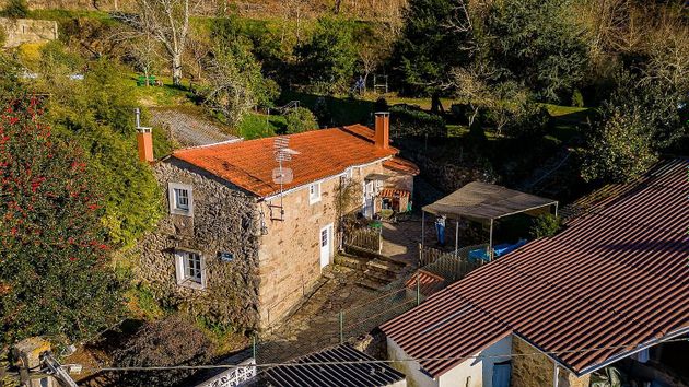 Foto 1 de Casa en venda a Cesuras de 5 habitacions amb piscina i garatge