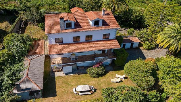 Foto 1 de Xalet en venda a Porto do Son de 4 habitacions amb terrassa i piscina