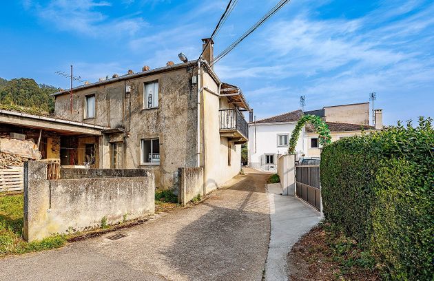 Foto 1 de Casa en venda a Viveiro de 3 habitacions amb garatge i jardí