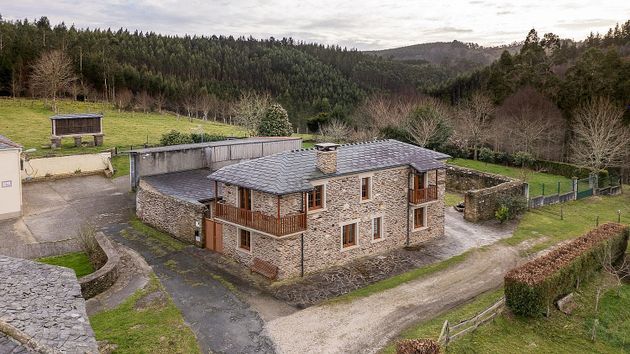 Foto 1 de Casa en venda a Mañón de 3 habitacions amb terrassa i garatge