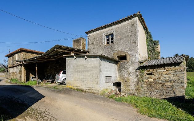 Foto 2 de Casa en venda a Abegondo de 4 habitacions amb garatge i jardí