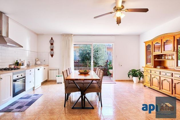 Foto 2 de Casa en venta en Franqueses del Vallès, les de 4 habitaciones con terraza y garaje