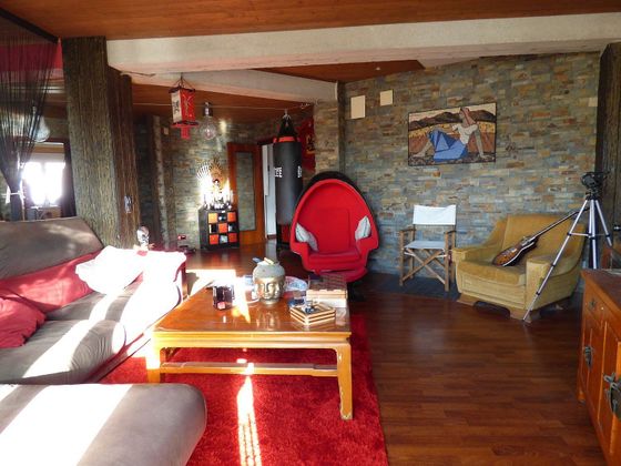 Foto 1 de Àtic en venda a Casco Antiguo de 4 habitacions amb terrassa i aire acondicionat