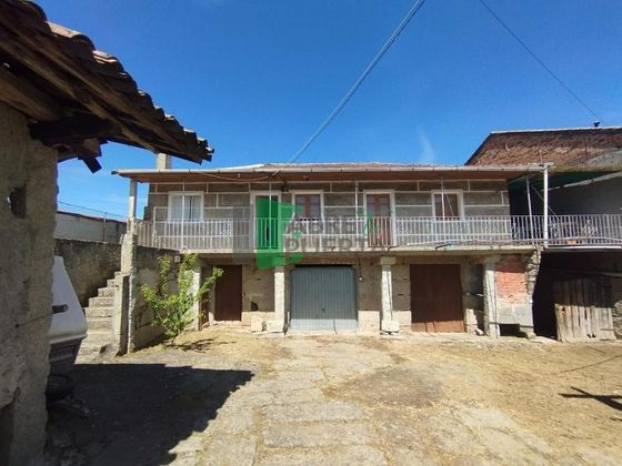 Foto 1 de Casa en venda a Taboadela de 4 habitacions amb garatge i balcó